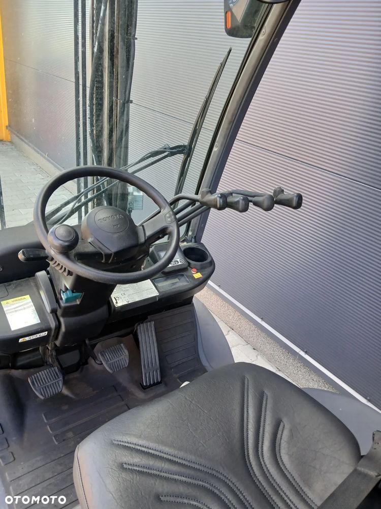 Toyota 02-8FGF25 - 7