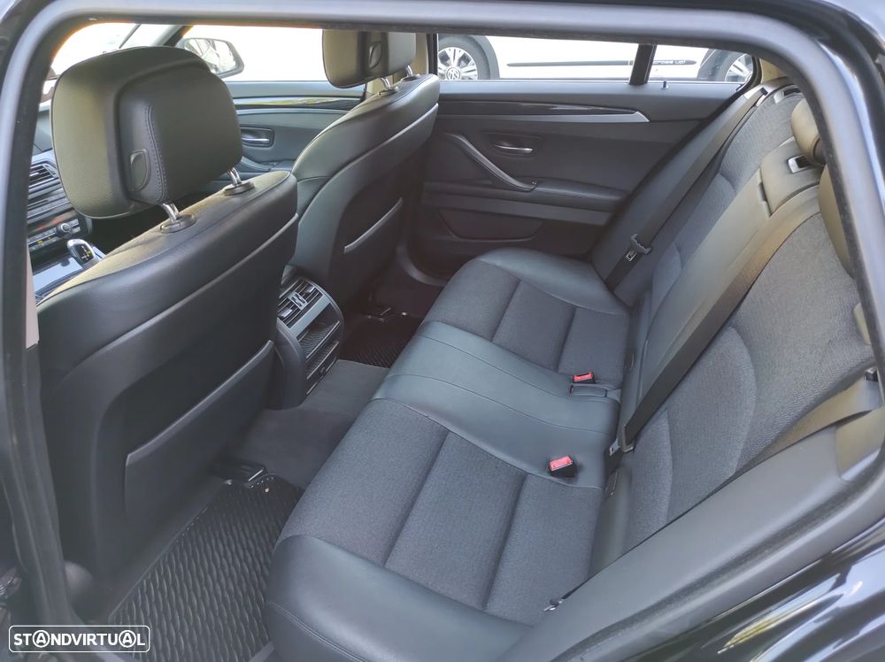 BMW 520 d Touring Sport-Aut. - 16