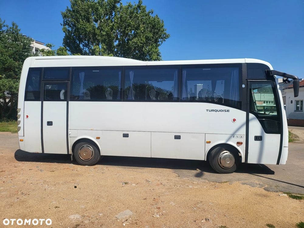 Isuzu TOURQUOISE - 5