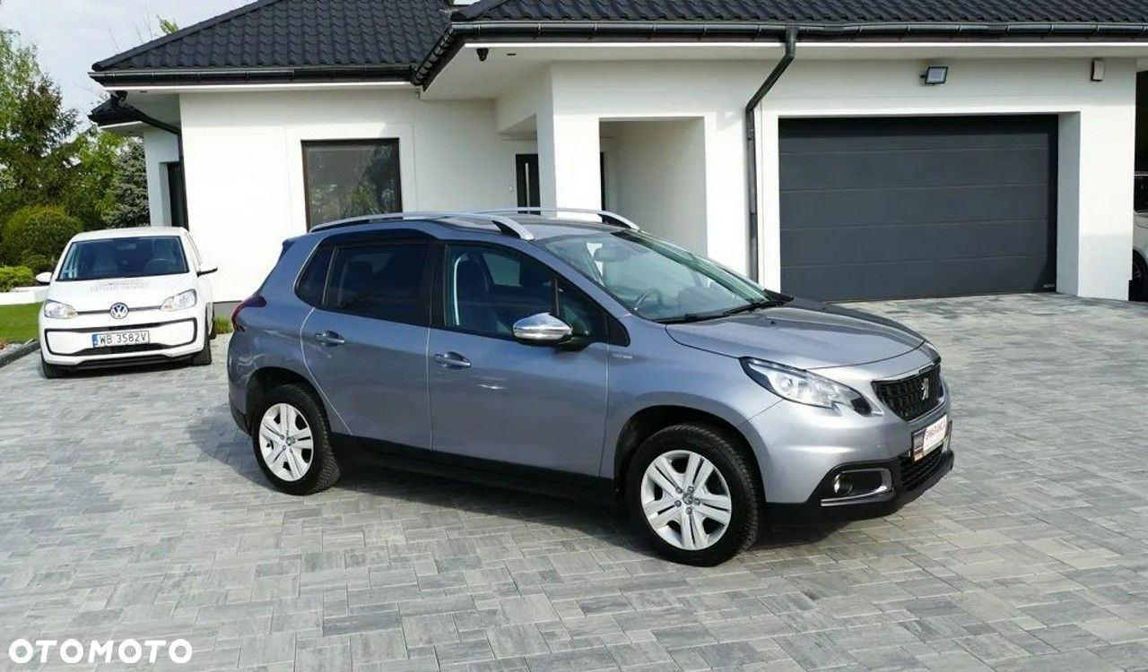 Peugeot 2008 1.2 Pure Tech GPF Allure S&S - 15