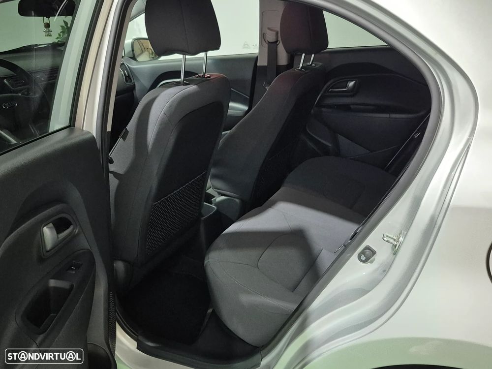 Kia Rio 1.2 CVVT In Town - 30