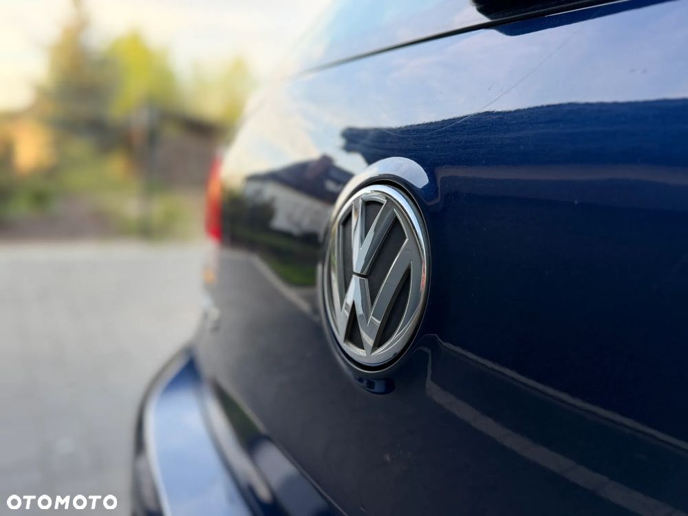 Volkswagen Golf - 34