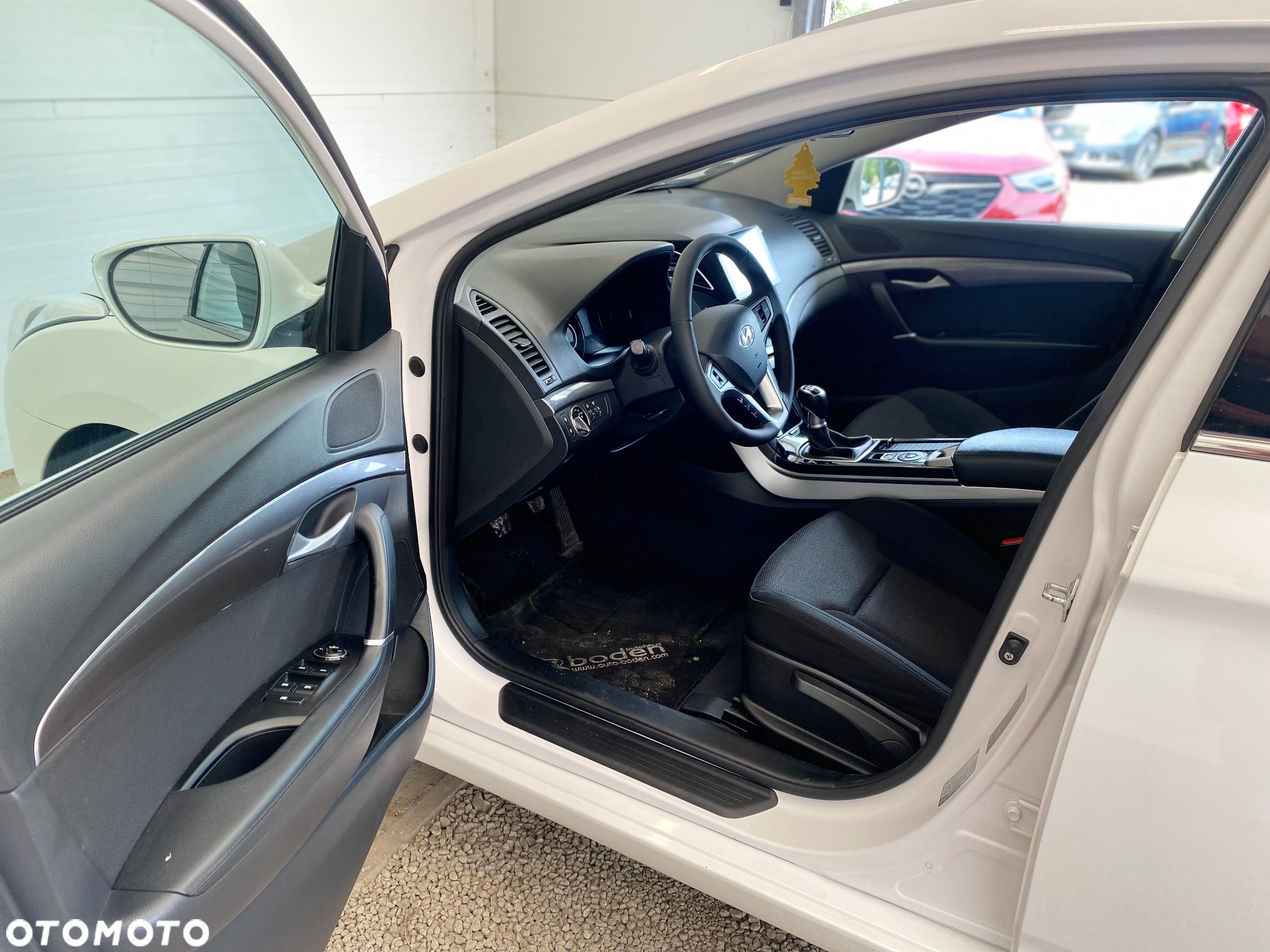 Hyundai i40 1.6 GDI Comfort + - 8