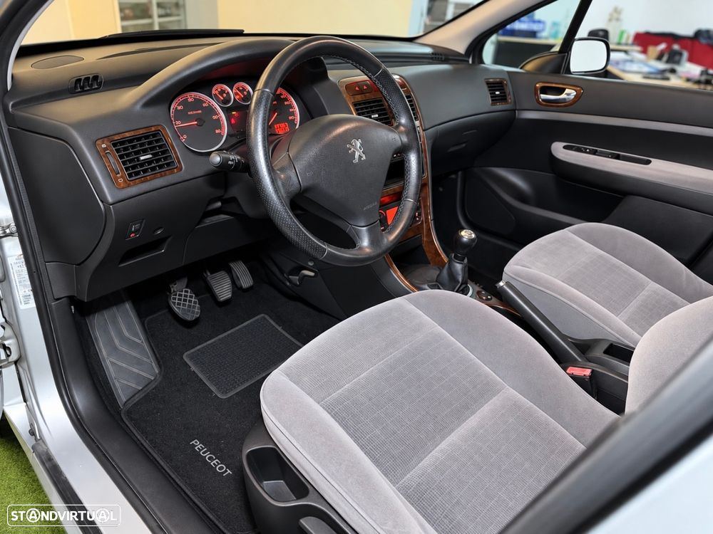 Peugeot 307 SW 1.6 HDi FAP Sport - 13