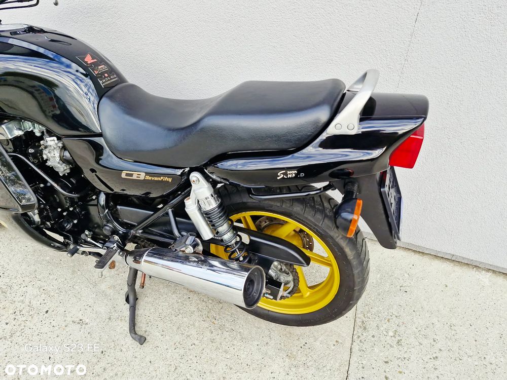 Honda CB - 26
