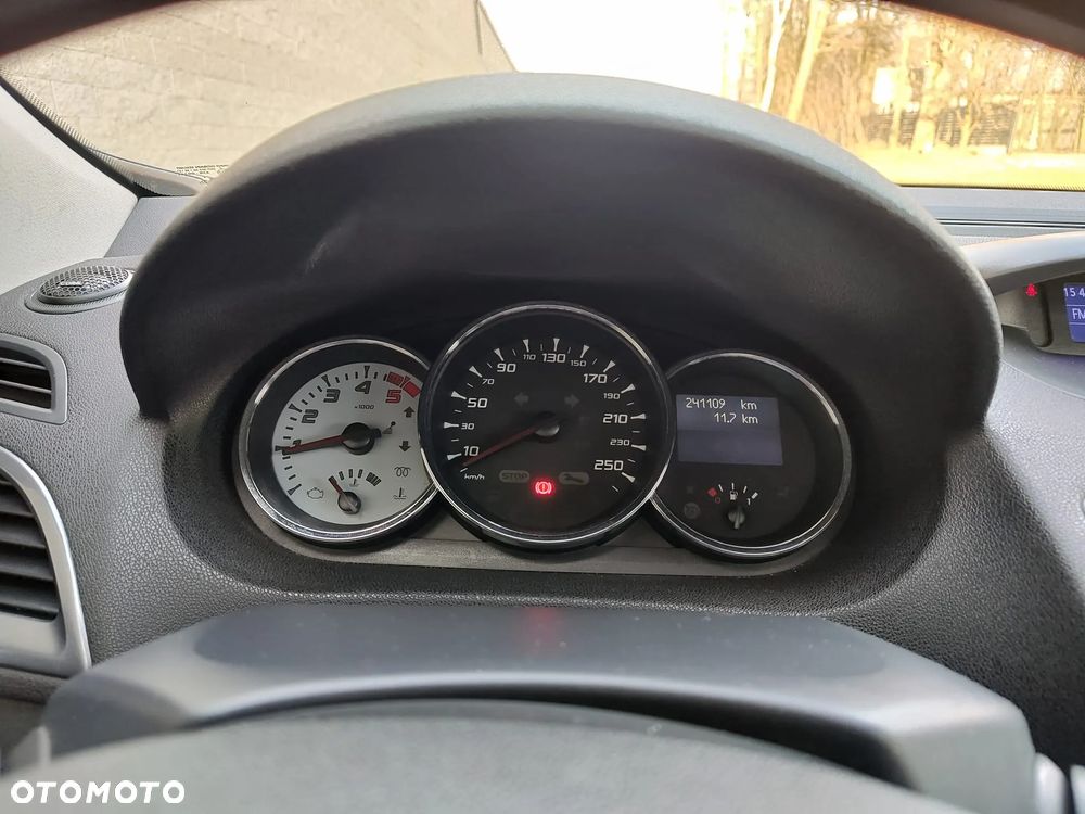 Renault Megane Grandtour dCi 160 FAP Luxe - 10