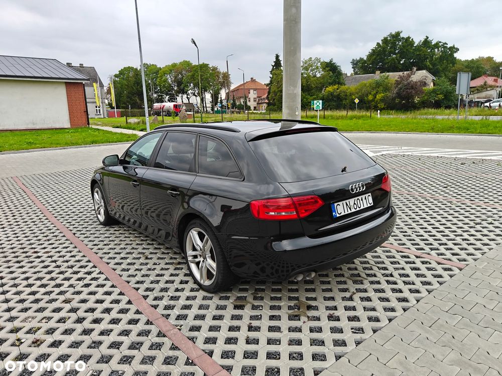 Audi A4 Avant 2.0 TDI DPF Attraction - 7