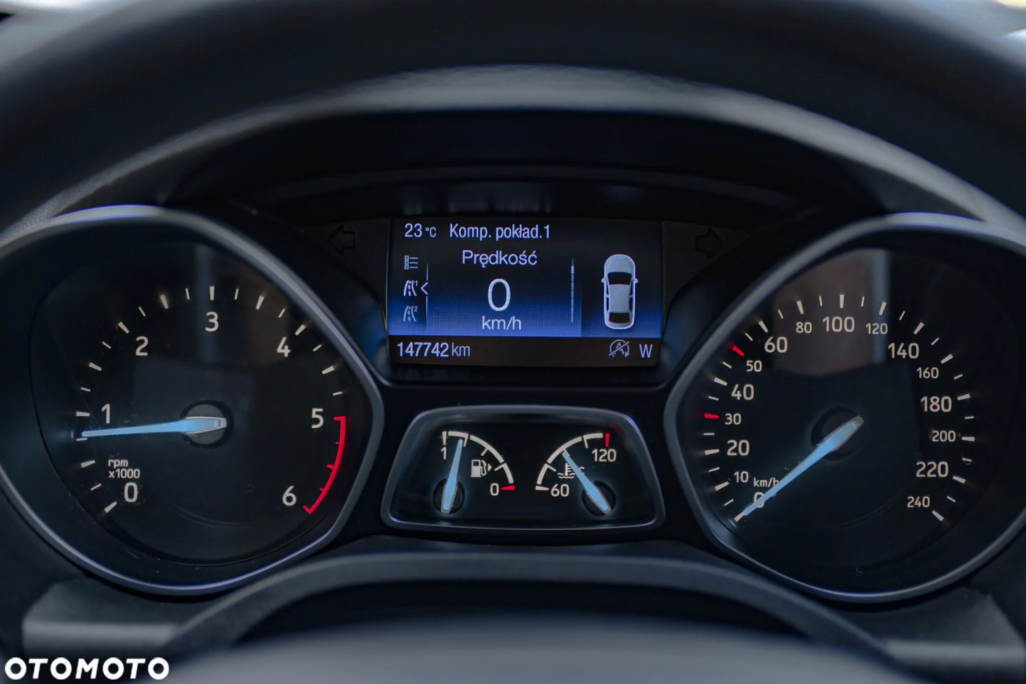 Ford Kuga 1.5 TDCi FWD ST-Line - 10