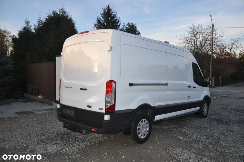 Ford Transit - 12