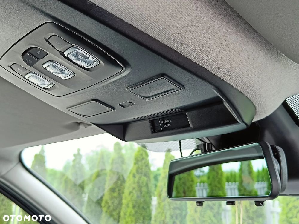 Renault Trafic 2.0 dCi - 16