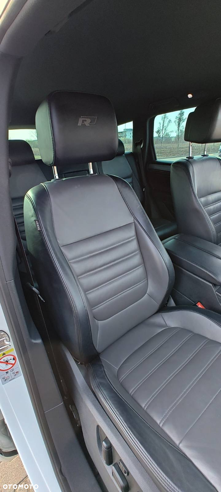 Volkswagen Touareg 3.0 V6 TDI BMT Perfectline R-Style - 11