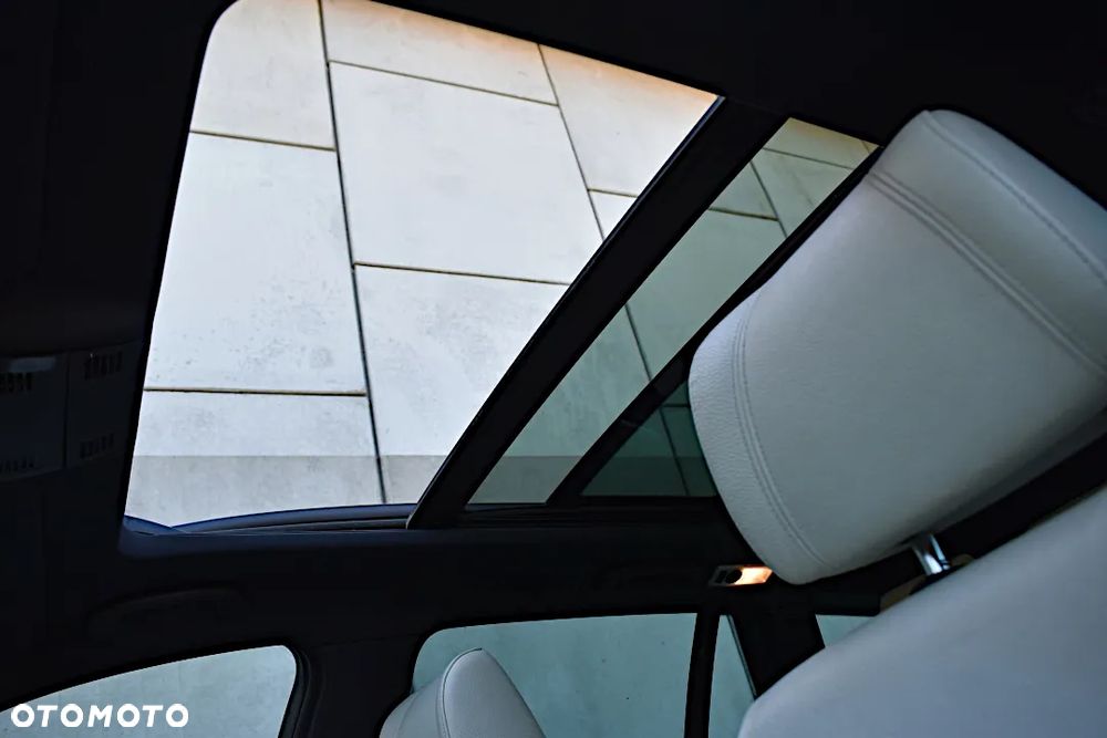 BMW Seria 3 - 18