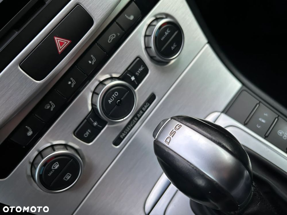 Volkswagen Passat 2.0 TDI Highline DSG - 22