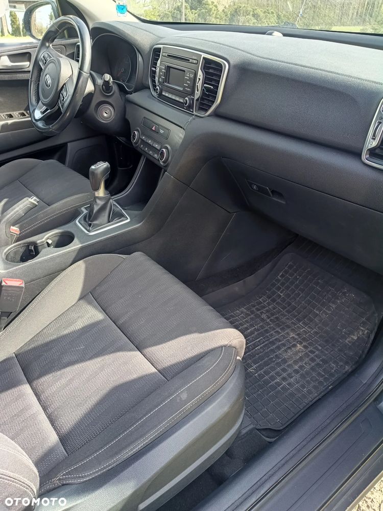 Kia Sportage 1.6 GDI 2WD Attract - 6