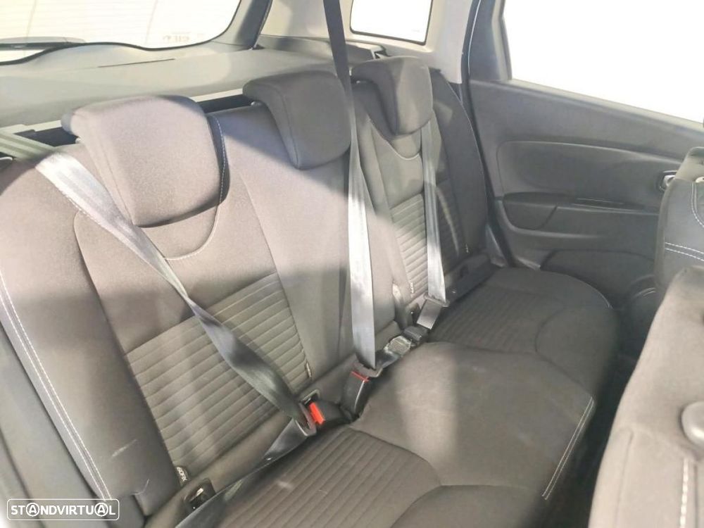 Renault Clio Sport Tourer 1.5 dCi Limited EDition - 4