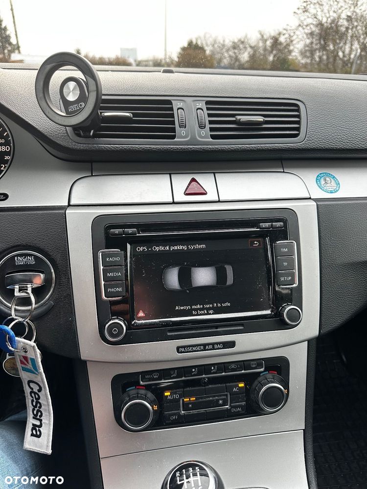 Volkswagen Passat 1.4 TSI Comfortline - 25