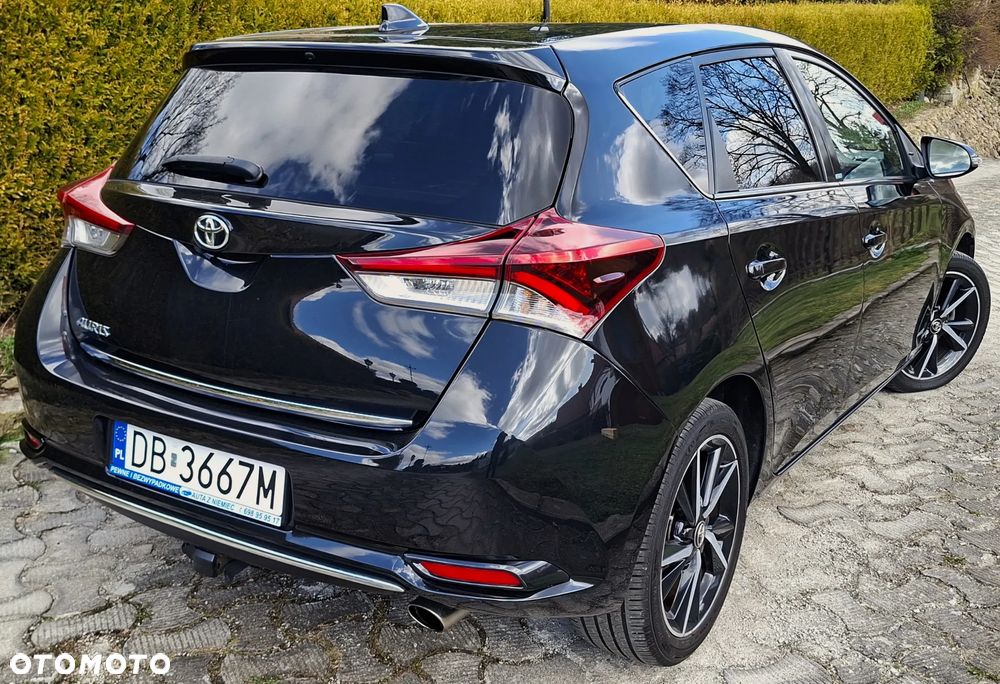 Toyota Auris 1.2 Turbo Edition S+ - 3