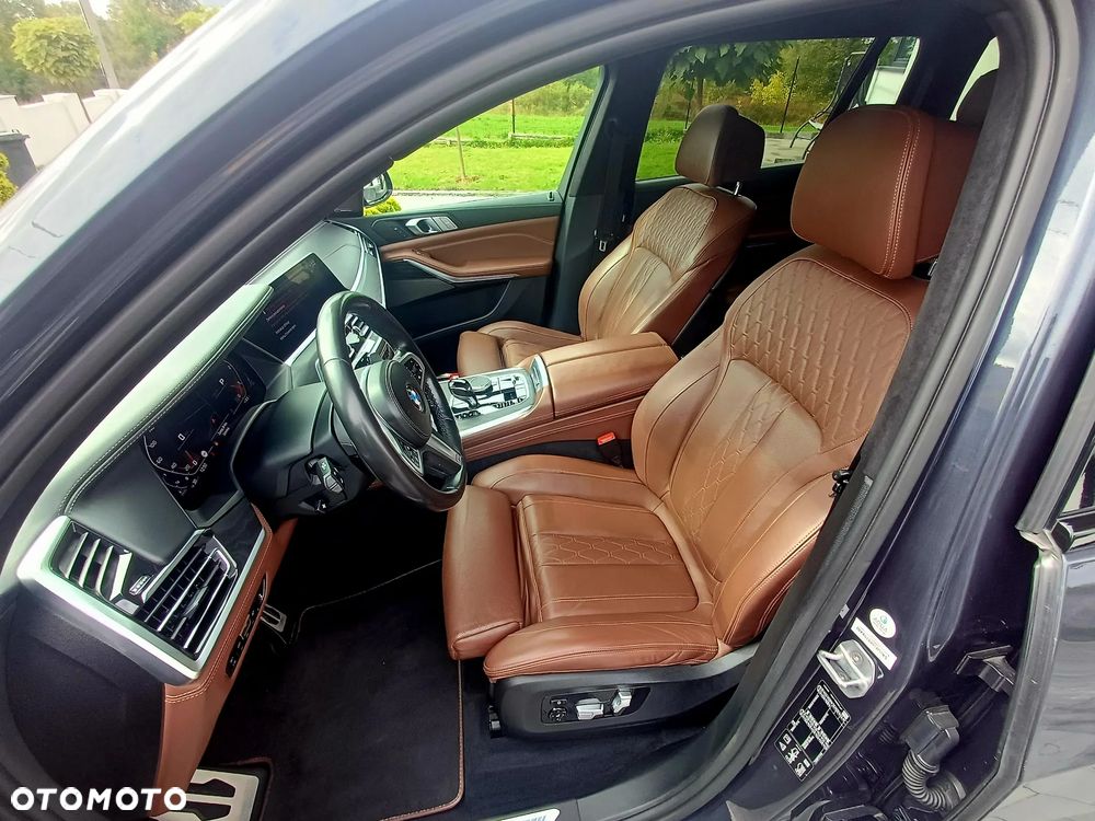 BMW X7 - 20