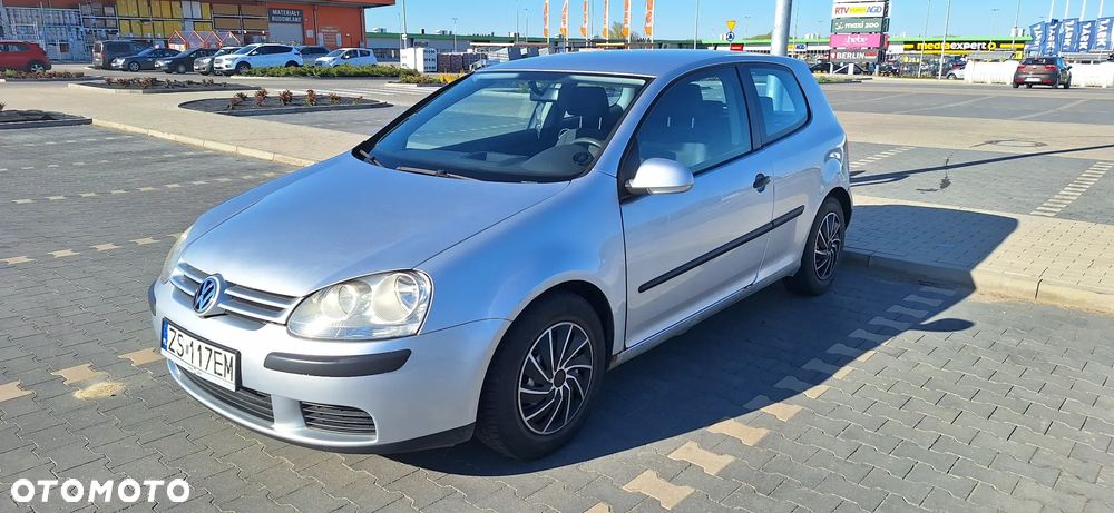 Volkswagen Golf 1.6 Goal - 1