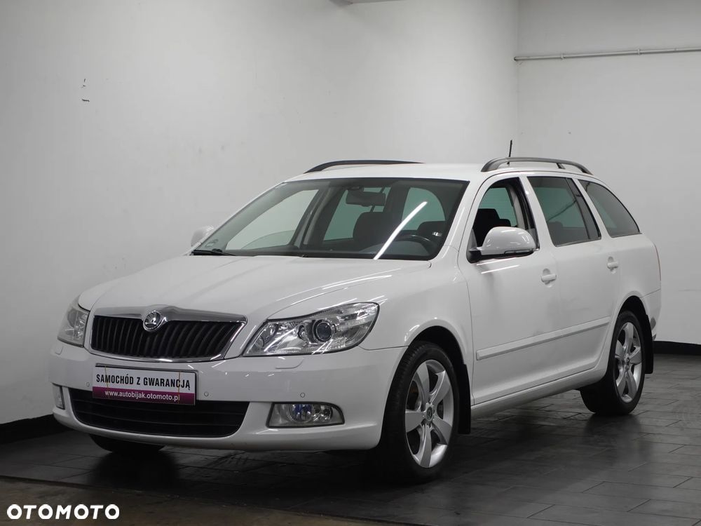 Skoda Octavia 1.6 TDI DPF Elegance - 1