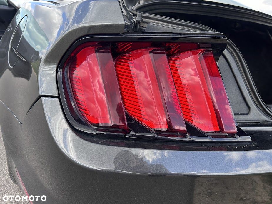 Ford Mustang - 39
