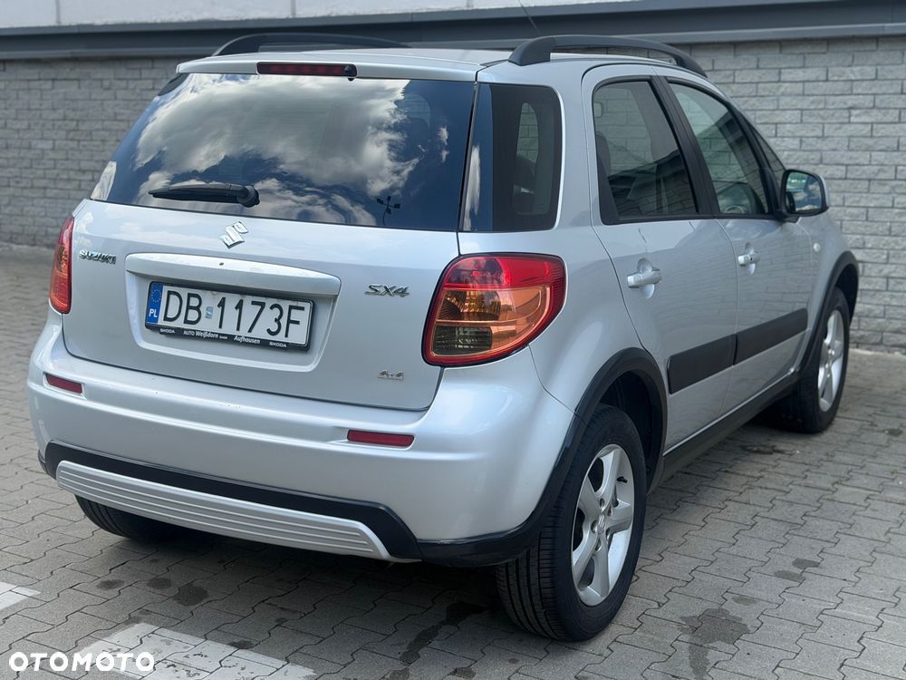 Suzuki SX4 1.6 VVT 4x4 Comfort - 7