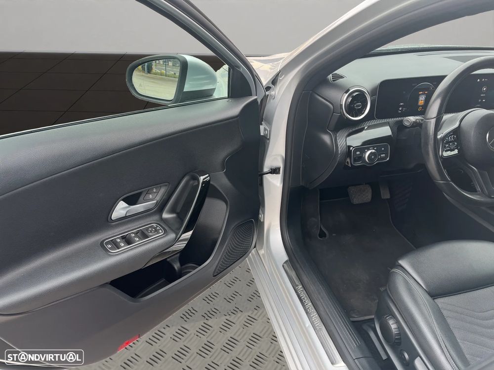 Mercedes-Benz A 180 d Business Solutions Aut. - 21