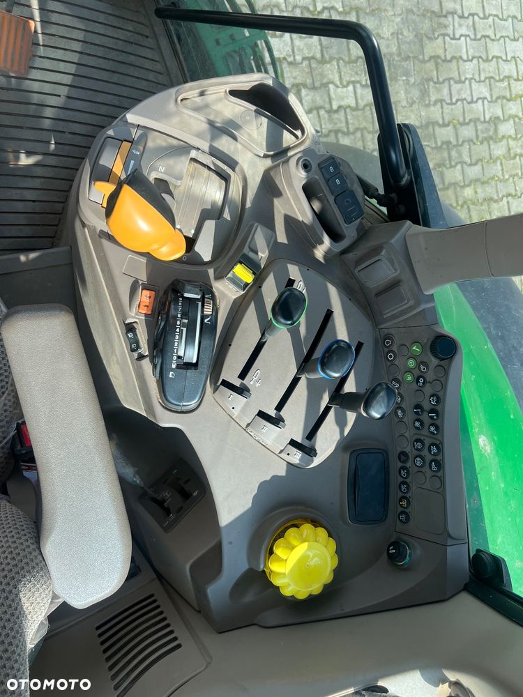 John Deere 6195M - 7
