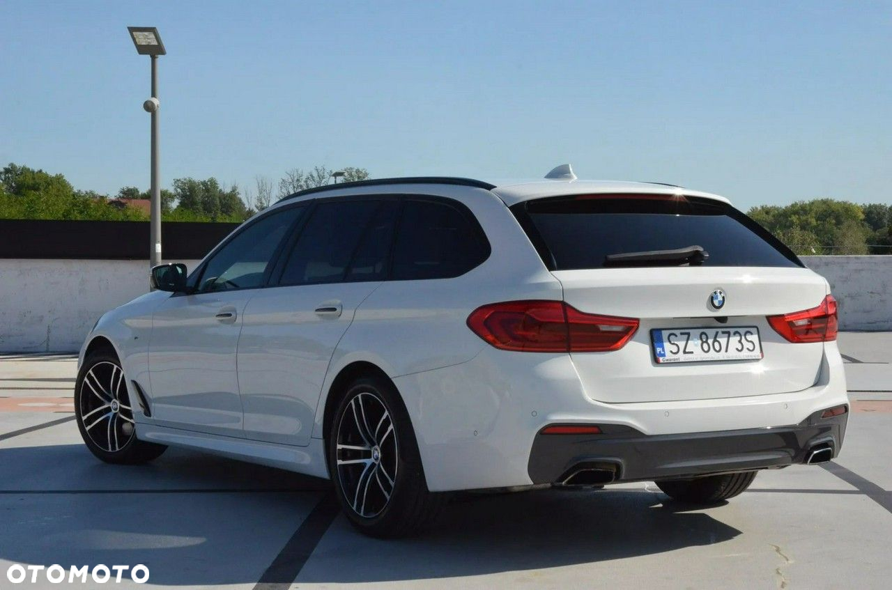 BMW Seria 5 530i xDrive GPF M Sport sport - 10