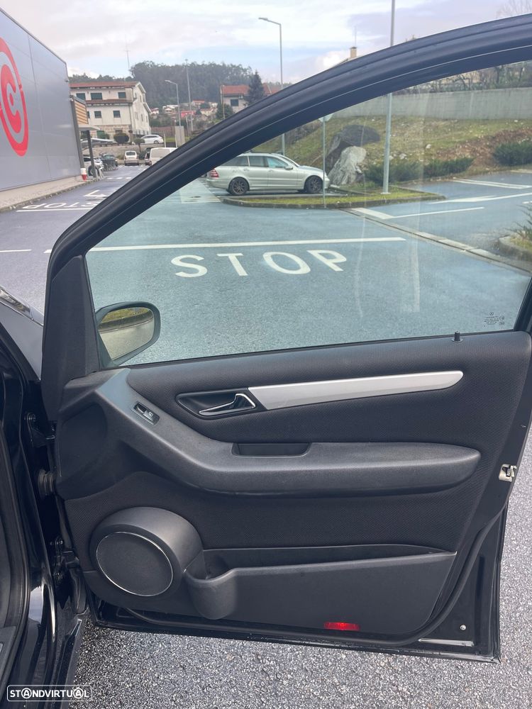 Mercedes-Benz A 180 CDI Classic Automatic - 8