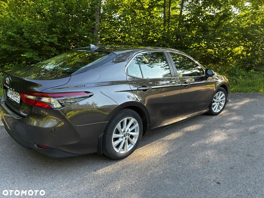 Toyota Camry 2.5 Hybrid Comfort CVT - 4