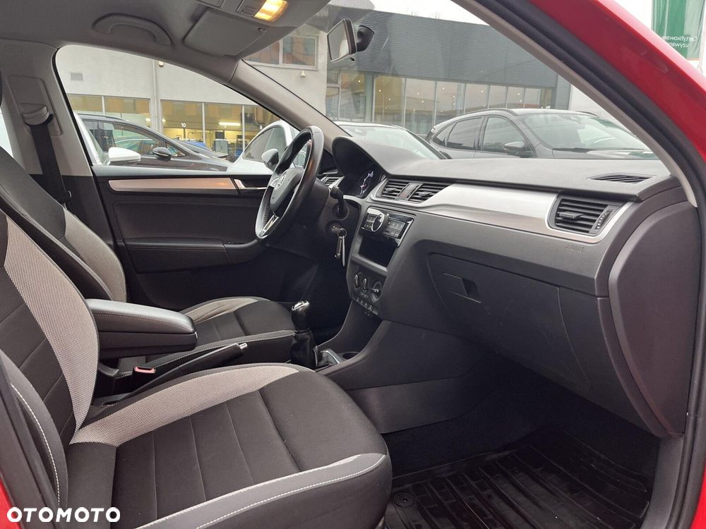 Skoda RAPID 1.0 TSI Ambition - 29