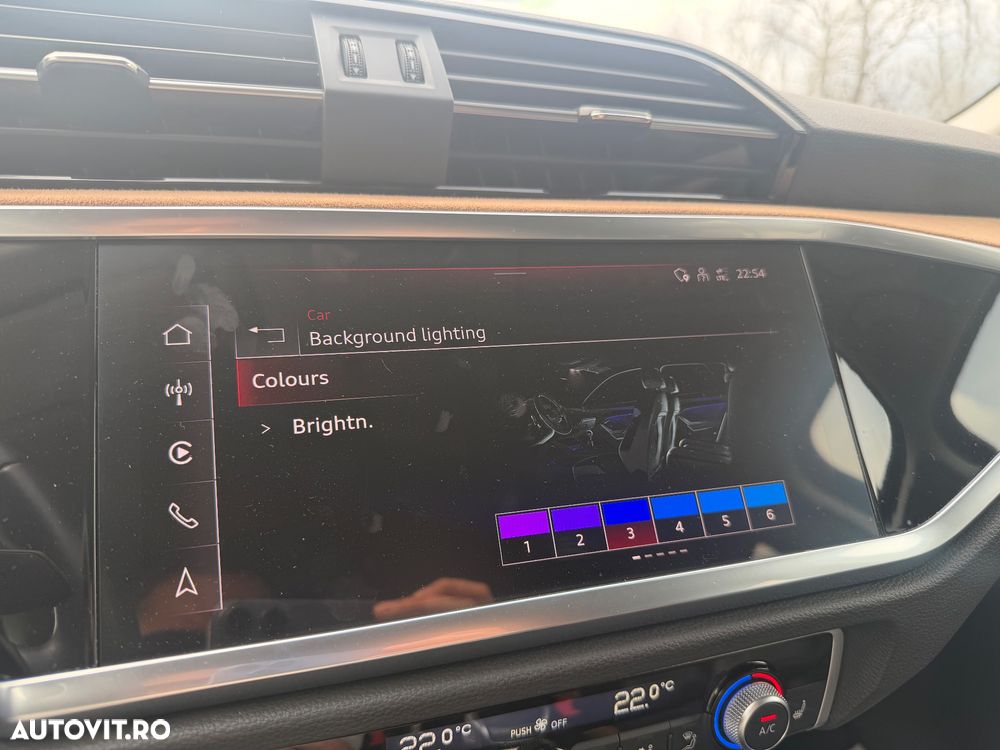 Audi Q3 45 TFSIe ack S tronic - 30