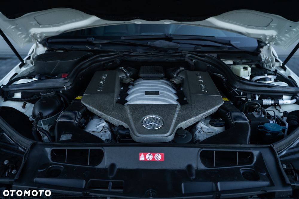 Mercedes-Benz Klasa C 63 AMG 7G-TRONIC - 23