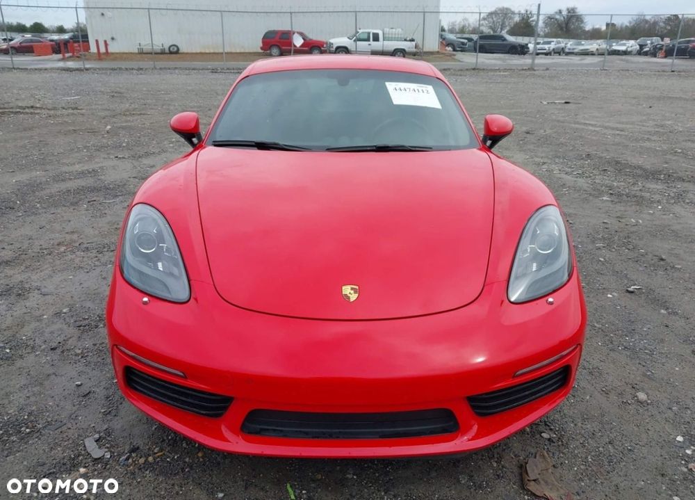 Porsche 718 Cayman - 2