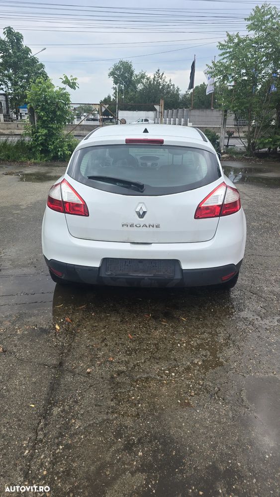 Renault Megane 1.6 16V Privilege - 9