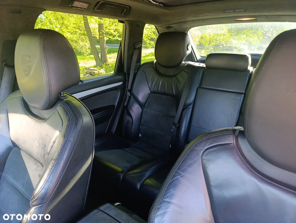 Porsche Cayenne Tiptronic S GTS - 13
