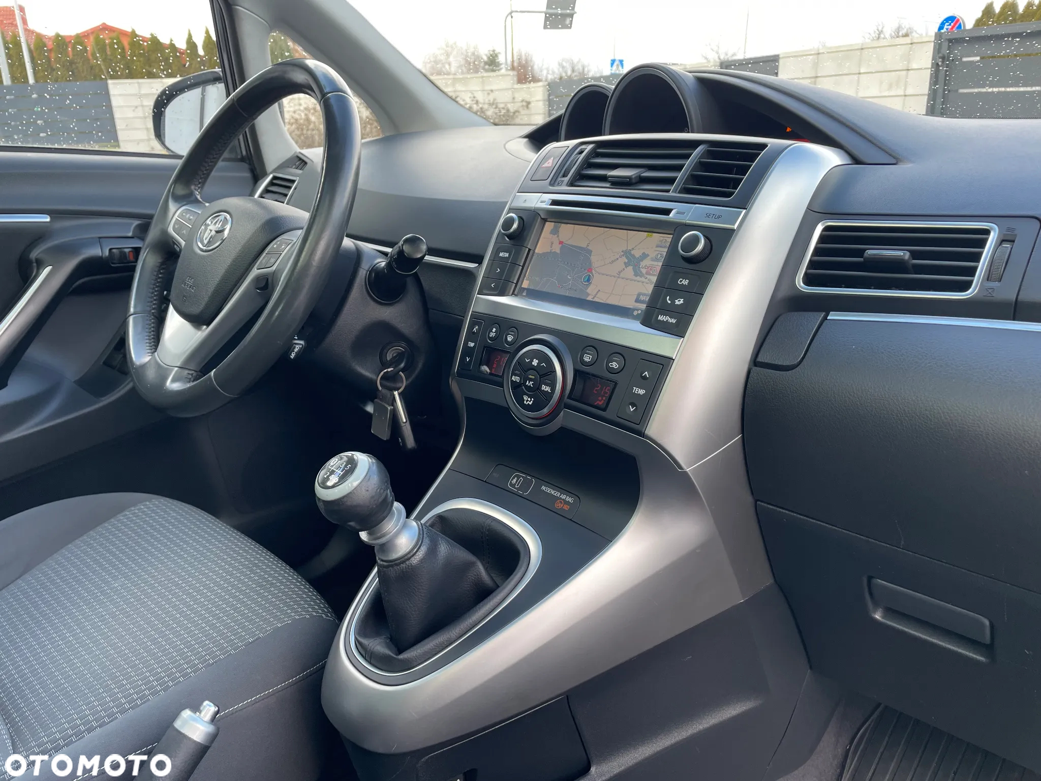 Toyota Verso 1.6 D-4D Prestige - 30