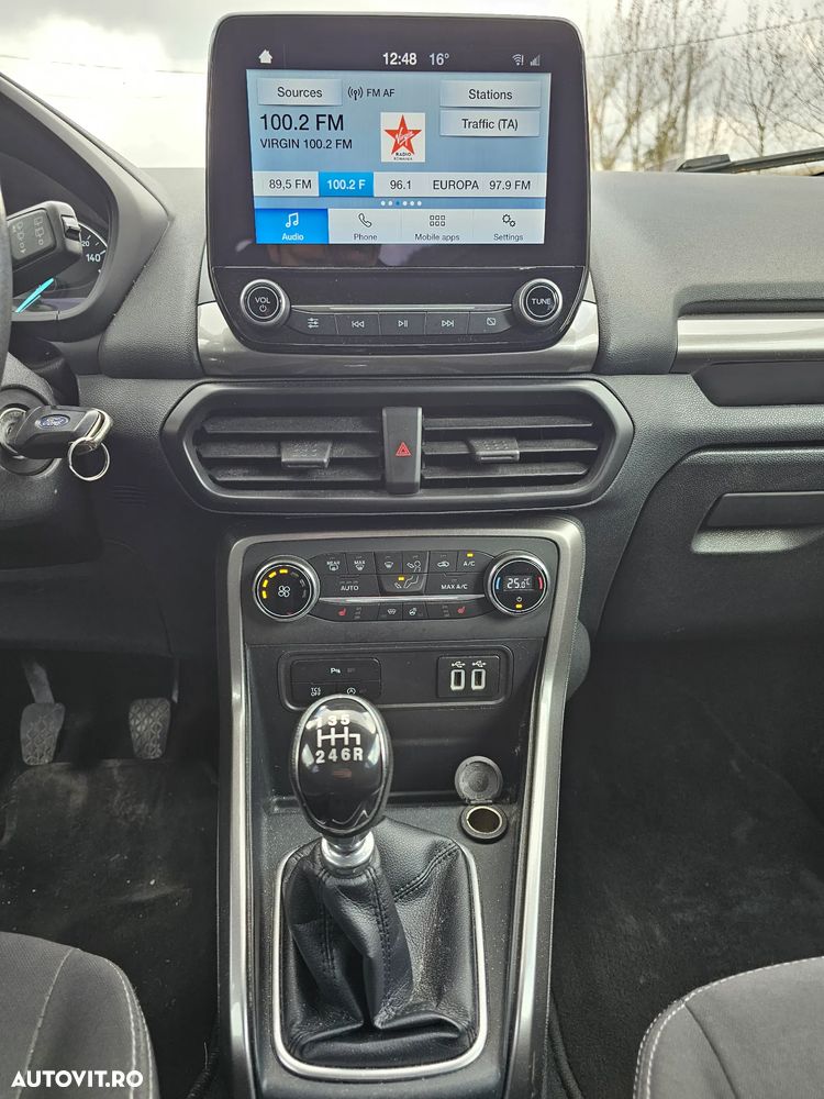 Ford EcoSport - 8