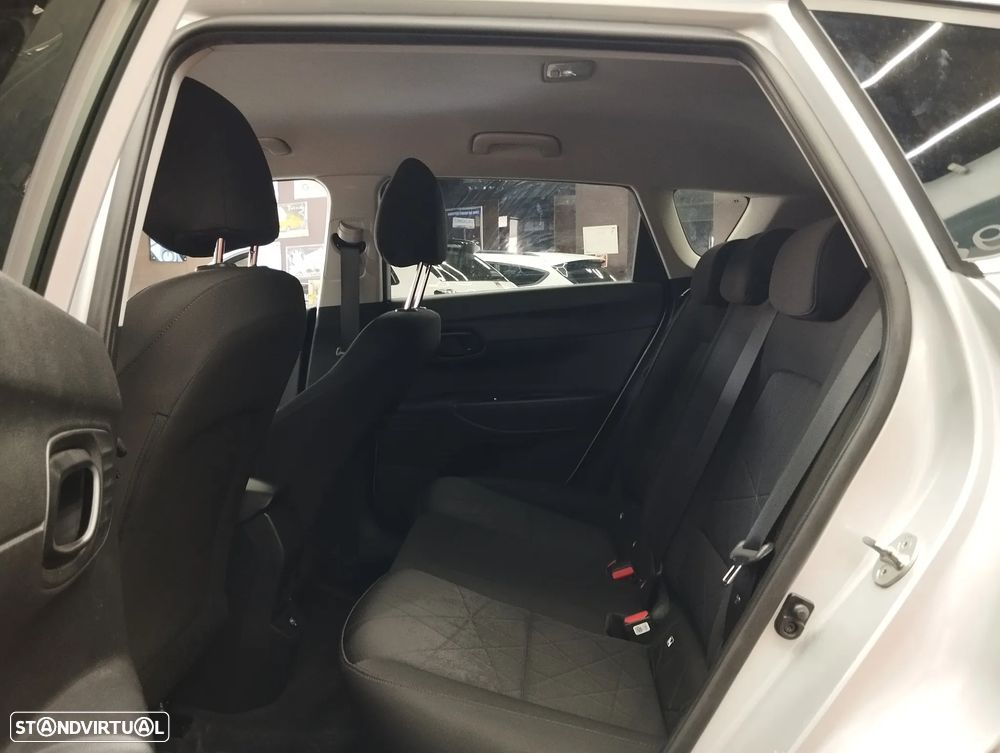 Hyundai Bayon 1.0 T-GDI Premium - 13