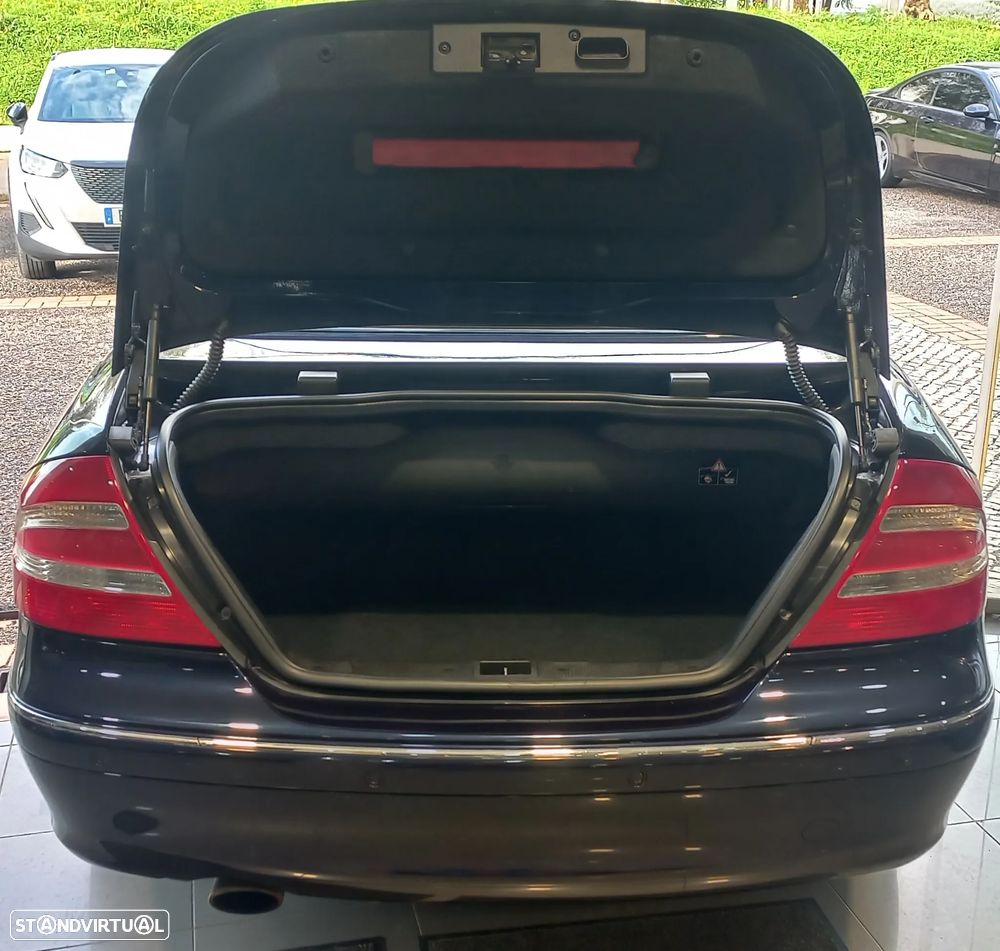 Mercedes-Benz CLK 200 K Avantgarde Aut. - 23