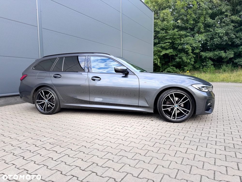 BMW Seria 3 320d xDrive MHEV M Sport sport - 5