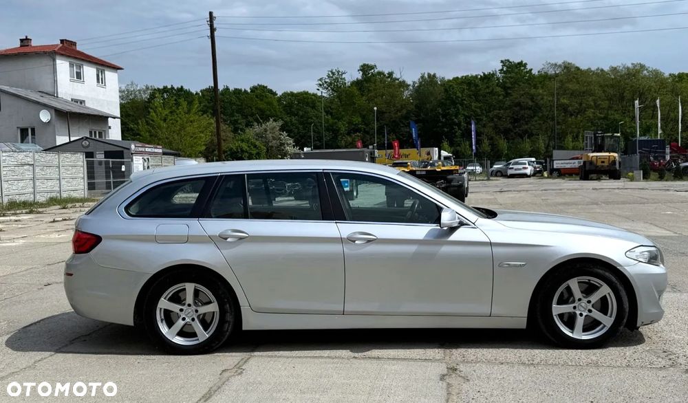 BMW Seria 5 - 25
