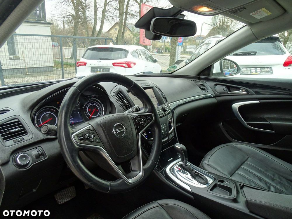 Opel Insignia - 14