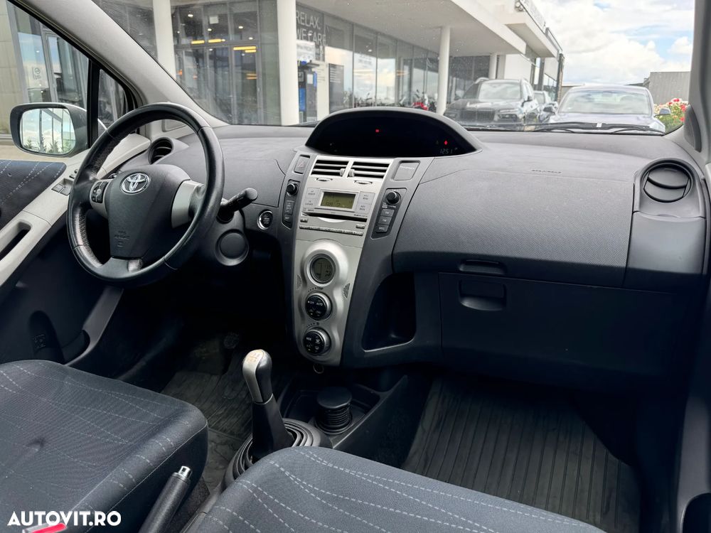 Toyota Yaris 1.4 D-4D Luna - 21