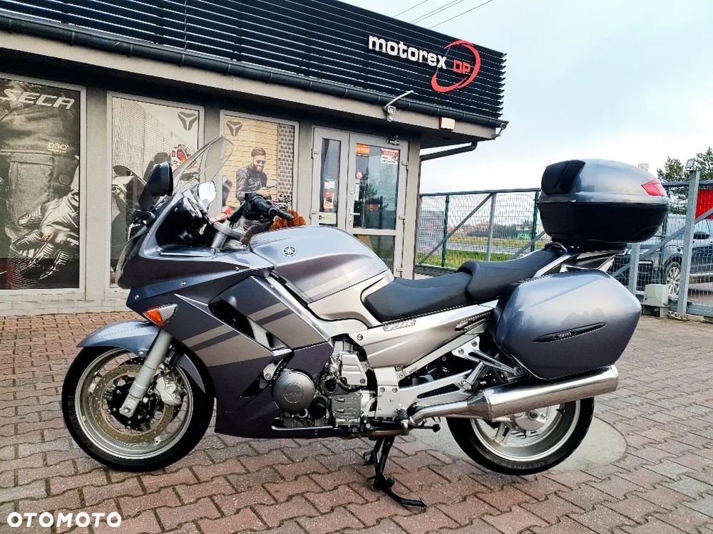 Yamaha FJR - 1