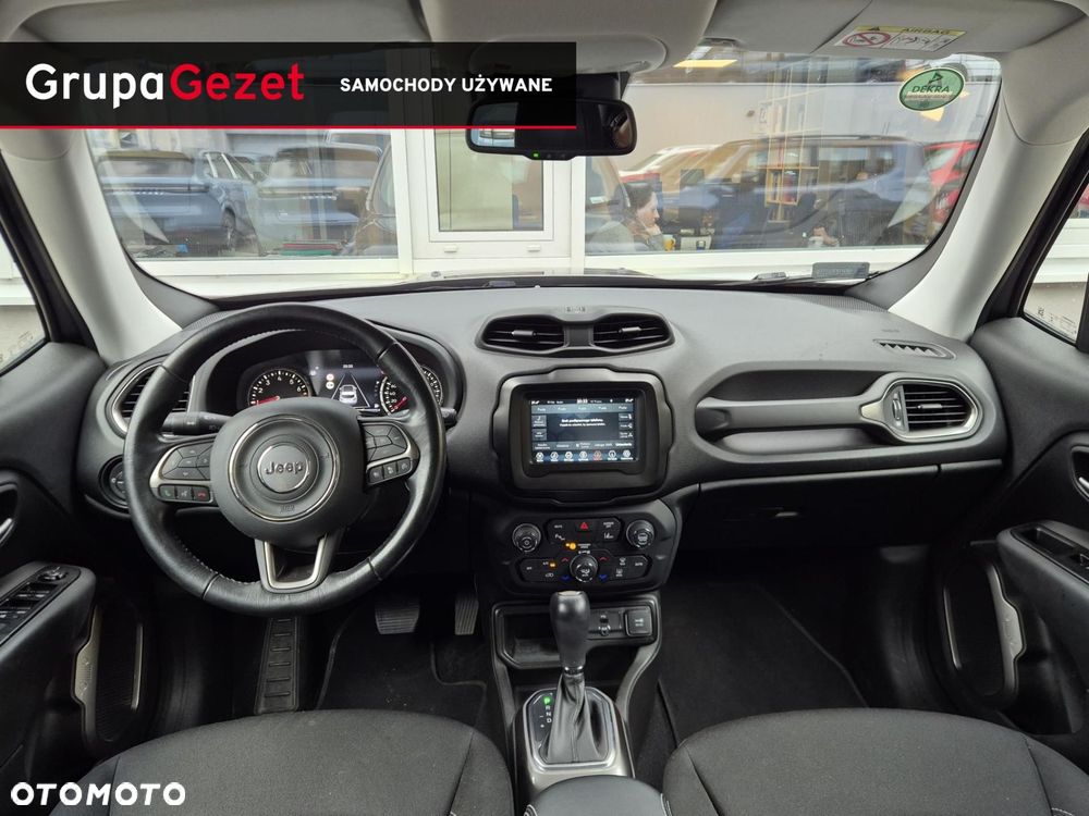 Jeep Renegade - 8