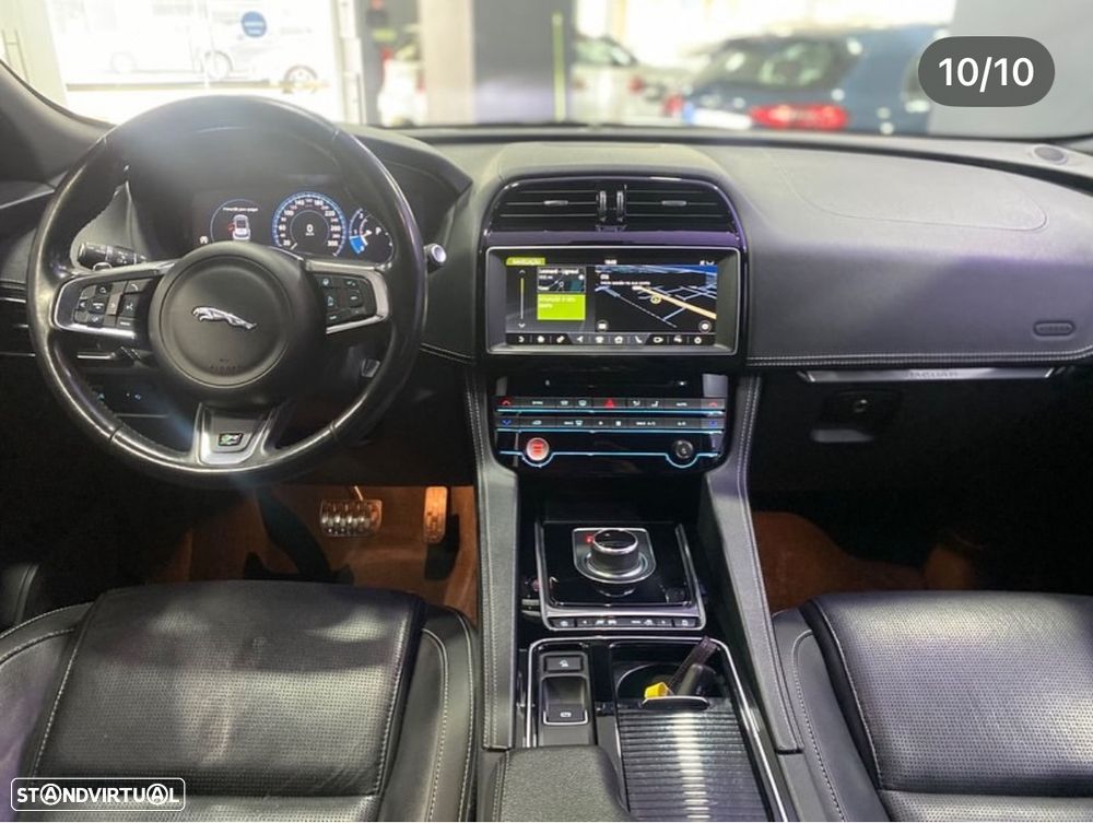Jaguar F-Pace 20d Aut. R-Sport - 9