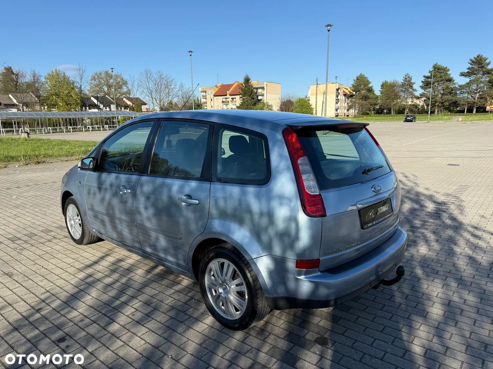 Ford Focus 2.0 16V Ghia - 7