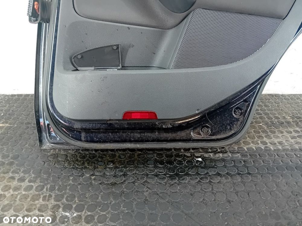 DRZWI TYŁ PRAWY  VW GOLF V LC9X KOMBI - 6